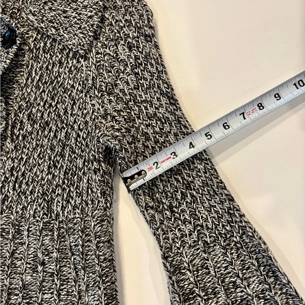 Ann Taylor Chunky Bell Sleeve Knit 98% Cotton Cardigan Black Gray White Stretchy - Picture 9 of 13